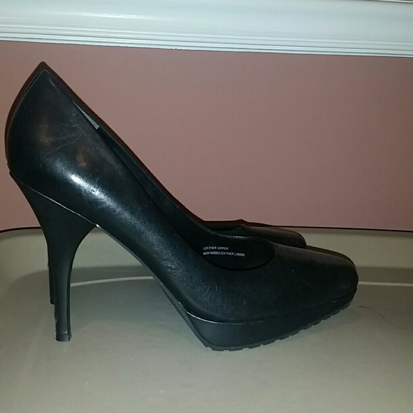 Via Spiga platform leather pumps