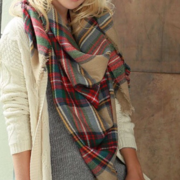 Beige Blanket Scarf