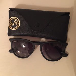 Ray ban sun glasses