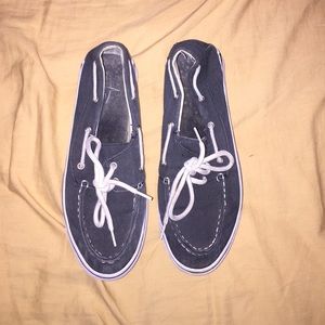Bluefin boat shoes