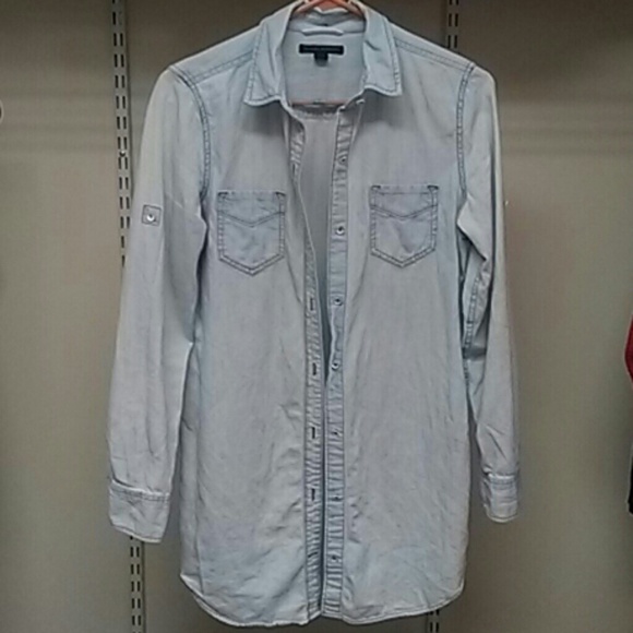 EUC Banana Republic long denim button up S