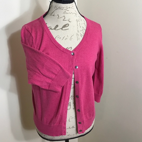 ⭐️️⭐️️ GAP cardigan ⭐️️⭐️️