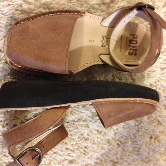 PONS Avarca Sandals- Size 6