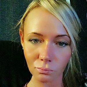 Meet your Posher, Becki