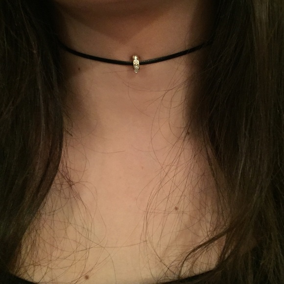 2 black chokers - Picture 1 of 2