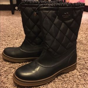 Coach snow boots