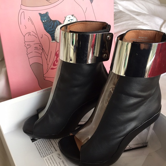 Jeffery Campbell Roni booties