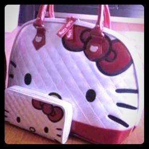 Lounge fly Hello Kitty purse and matching wallet