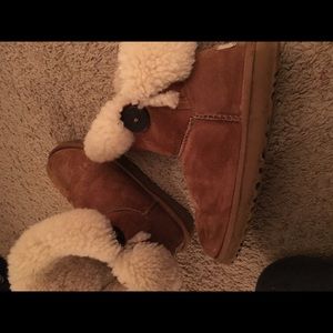 UGG BOOTS chestnut brown