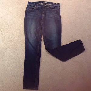 Lucky jeans- Charlie skinny style.