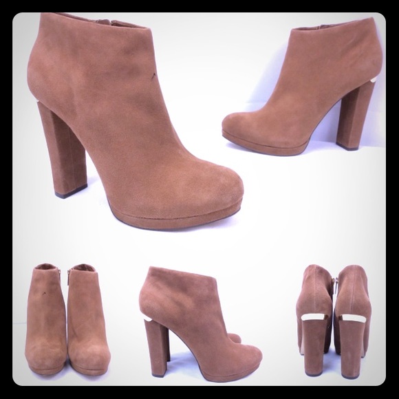 Michael kors booties!! ONE DAY FLASH SALE