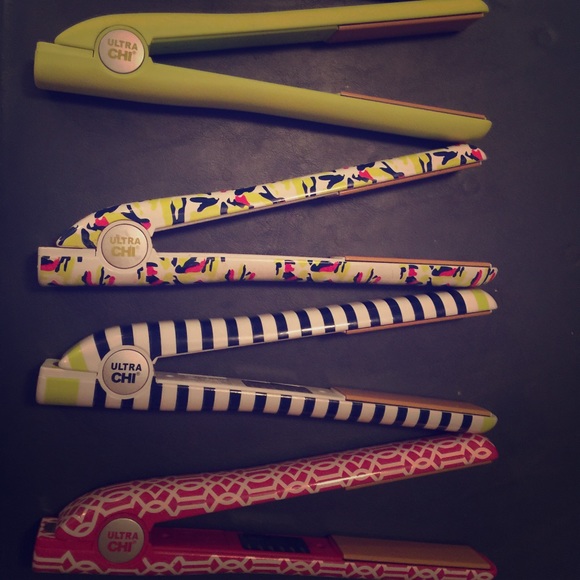 Chi Hair Straightener Displays