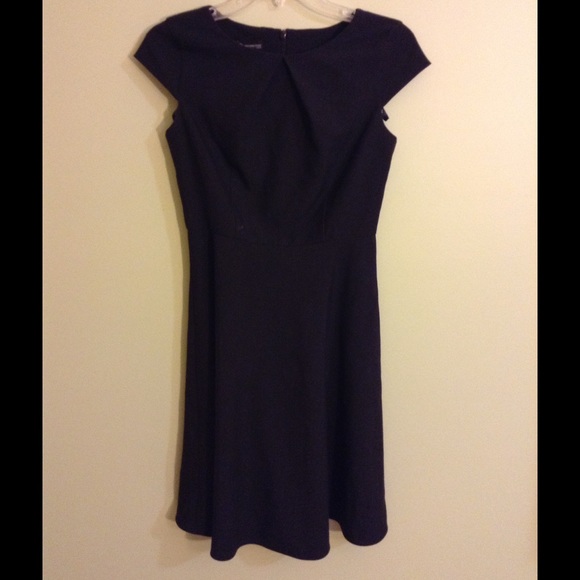 Dresses & Skirts - Little black dress