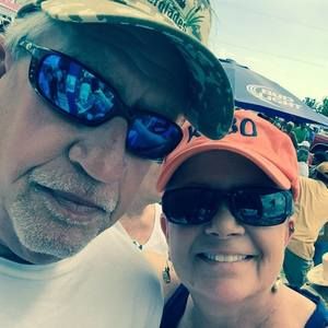 Meet your Posher, Sharon