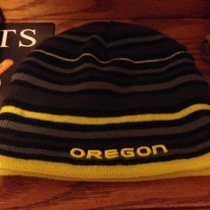 Oregon ducks beanie
