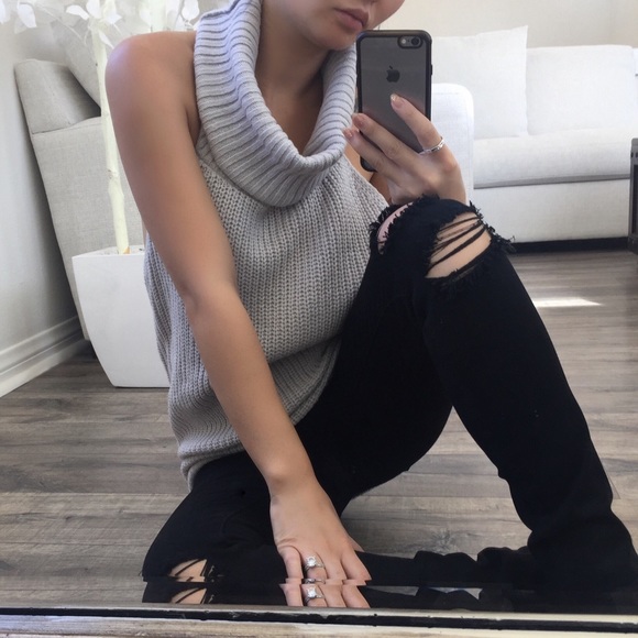 OUT OF STOCK - Picture 2 of 4