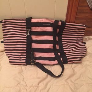 VS PINK HUGE DUFFLE BAG