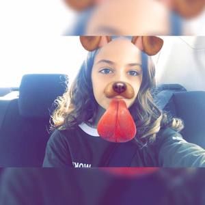 Meet your Posher, Anisa