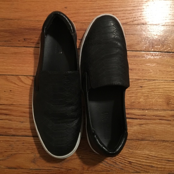 Kenneth Cole Reaction