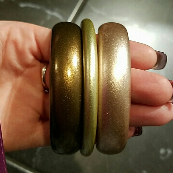 Metallic bangles - Picture 3 of 3