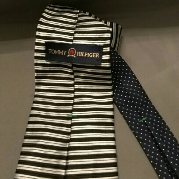 Tommy Hilfiger Tie - Picture 2 of 3