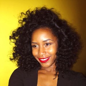 Meet your Posher, Anjelica