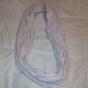 GAP Infinity scarf