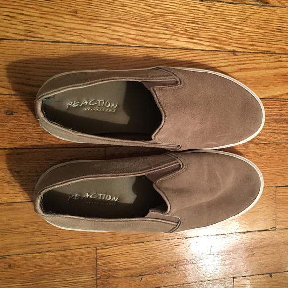 Kenneth Cole Reaction slide ons