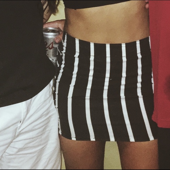 black & white striped mini skirt