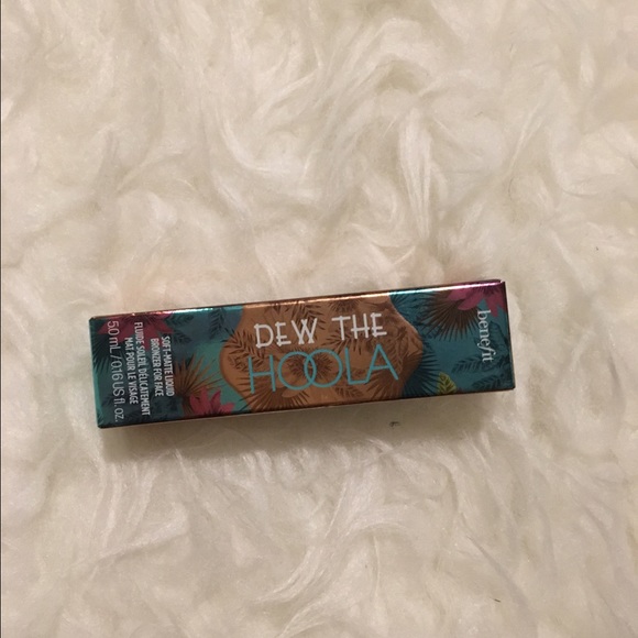 Benefit Dew the Hoola liquid bronzer