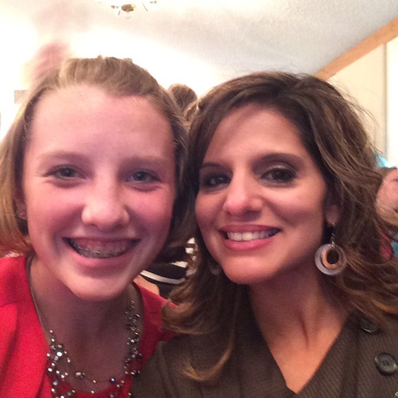 Meet your Posher, Chloe - Picture 1 of 1