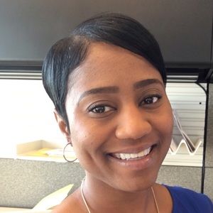 Meet your Posher, Nicole