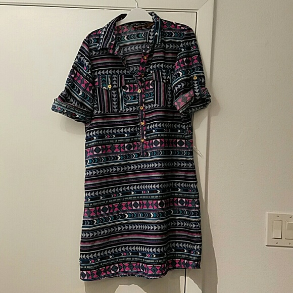 Pattern button down t-shirt dress