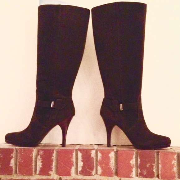 Worthington Boots - Picture 4 of 4