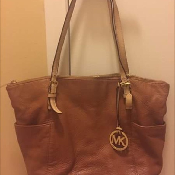 Michael Kors leather bag