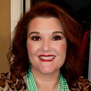 Meet your Posher, Stacye