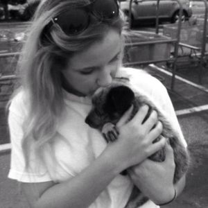 Meet your Posher, Annie