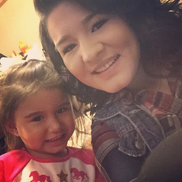 Meet your Posher, Angelica