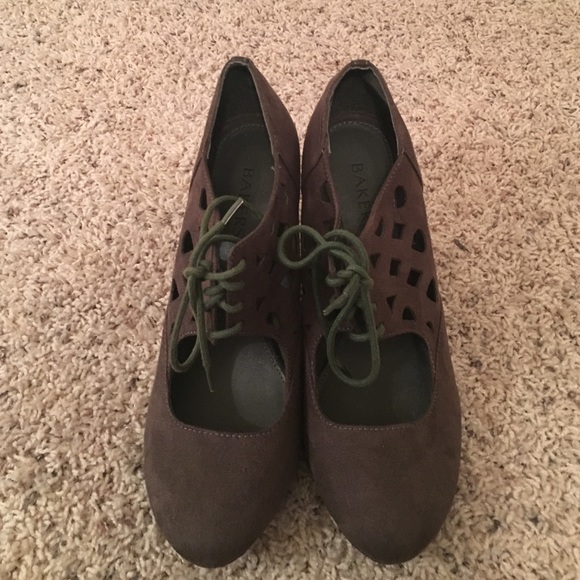 Bakers Grey Suede Wedges