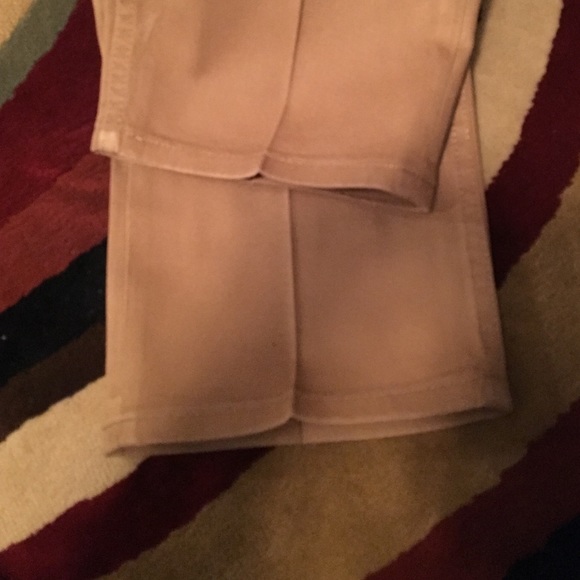 SOLD - Picture 4 of 4