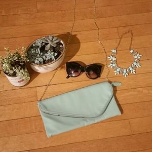 Lulu clutch