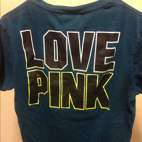 PINK Victoria's Secret Crewneck Tee size XS