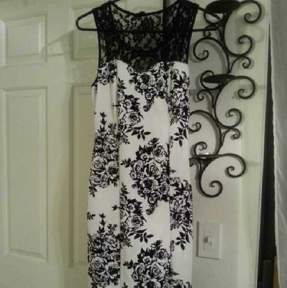 Rose print semi-formal dress