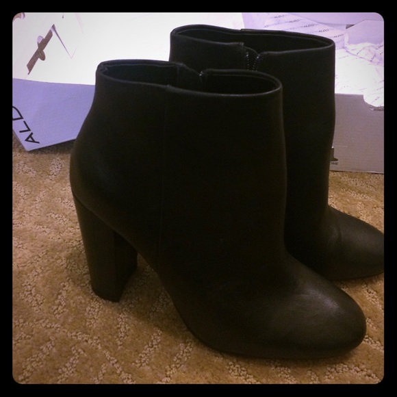 Black Ransome ankle booties NEW!!!