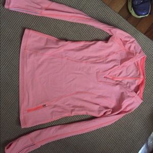 Lulu lemon pull over