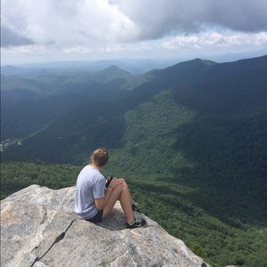 Meet your Posher, Allison