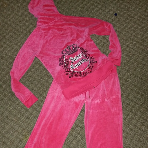Juicy sweat suit