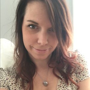 Meet your Posher, Julia