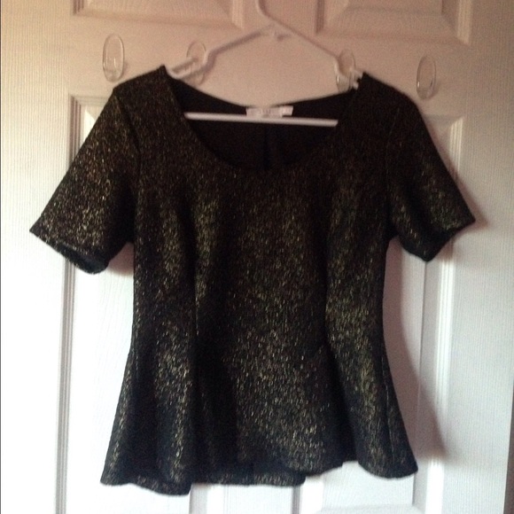 Bundle 2 peplum tops