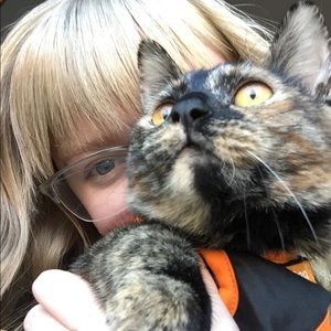 Meet your Posher, Sabrina